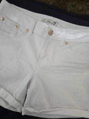 Seven7 White Rolled Hem Denim Shorts with Gold Hardware